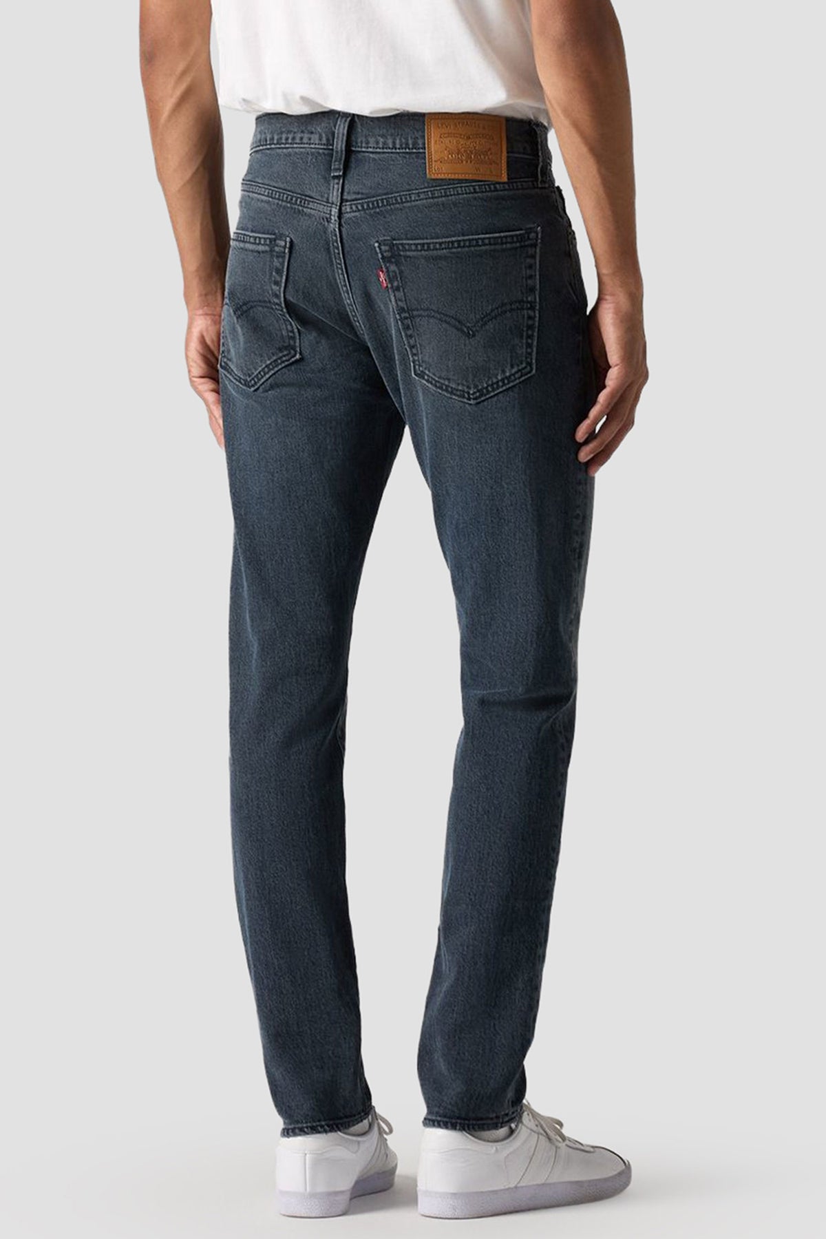 512 Slim Tapered